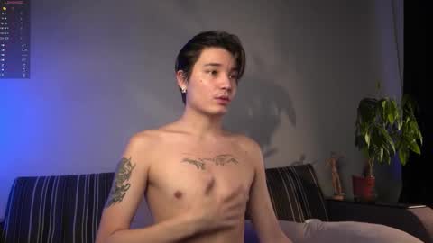 lovelydany3 online show from 10/26/25, 08:37