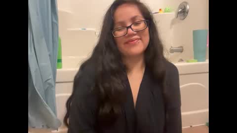 lovelykatiebabe online show from 10/28/25, 01:20
