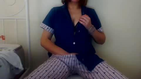Snapshot of lovelymask chatting on 01/13/25, 07:43 Katerina Kate online show from 01/13/25, 07:43