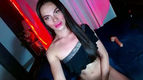 Snapshot of lovelymiss_shyna11 chatting on 12/22/24, 03:55 lovelymiss_shyna11 online show from 12/22/24, 03:55
