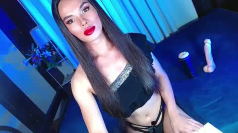 Snapshot of lovelymiss_shyna11 chatting on 02/09/25, 12:08 lovelymiss_shyna11 online show from 02/09/25, 12:08