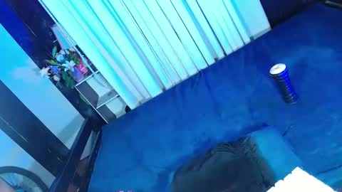 Snapshot of lovelymiss_shyna11 chatting on 02/12/25, 09:20 lovelymiss_shyna11 online show from 02/12/25, 09:20