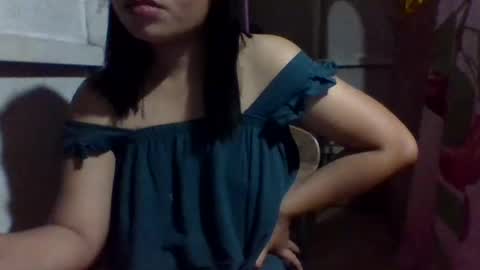 lovelymocha27s online show from 02/21/25, 08:49