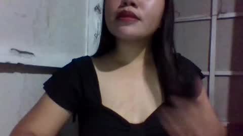 lovelymocha27s online show from 09/20/25, 10:27
