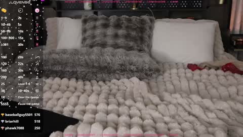 Snapshot of lovemoscarlett chatting on 01/14/25, 08:04 Scarlett online show from 01/14/25, 08:04