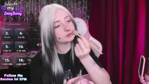 Emmy online show from 02/26/25, 04:14