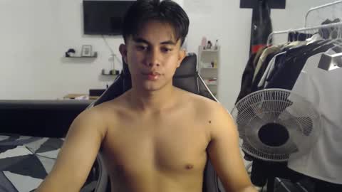 loverboyph04 online show from 10/14/25, 05:41