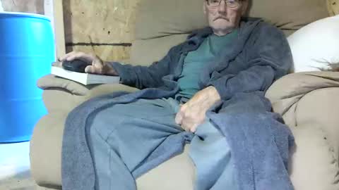 Snapshot of lovesex6565 chatting on 11/05/25, 12:16 just here to have fun and cum online show from 11/05/25, 12:16