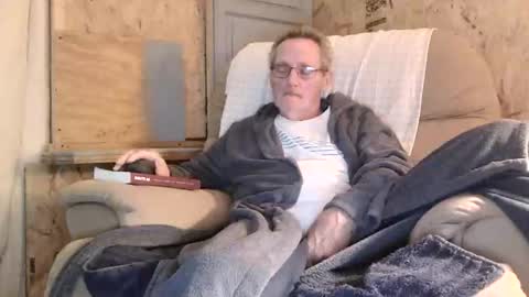 Snapshot of lovesex6565 chatting on 11/17/25, 01:50 just here to have fun and cum online show from 11/17/25, 01:50