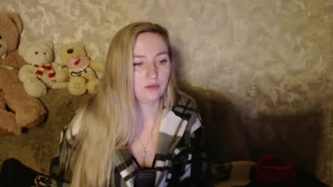 LovesRebecca online show from 02/24/25, 04:16