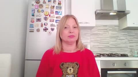 Snapshot of lovestar544963 chatting on 12/06/24, 02:17 Marlyn online show from 12/06/24, 02:17