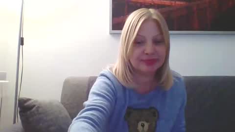 Snapshot of lovestar544963 chatting on 12/09/24, 05:30 Marlyn online show from 12/09/24, 05:30