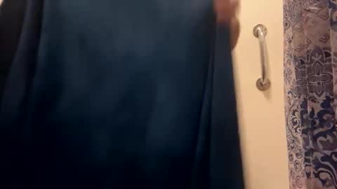 lovetitsandass678 online show from 12/02/25, 07:20