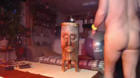 aaron online show from 10/27/25, 05:06