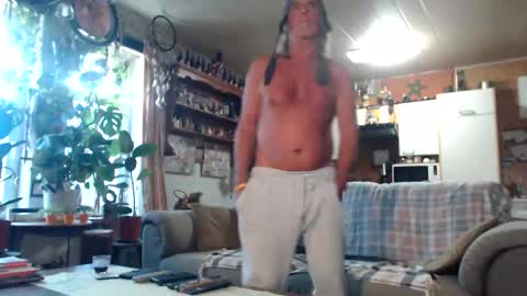 aaron online show from 11/03/25, 01:34