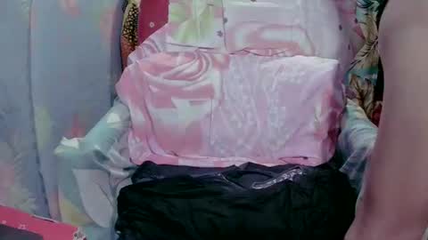 Snapshot of lovexx_69ass chatting on 11/16/25, 12:11 lovexx_69ass online show from 11/16/25, 12:11