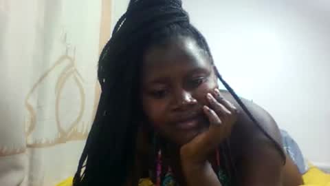 Snapshot of lovie_paula chatting on 09/21/25, 03:24 lovie_paula online show from 09/21/25, 03:24