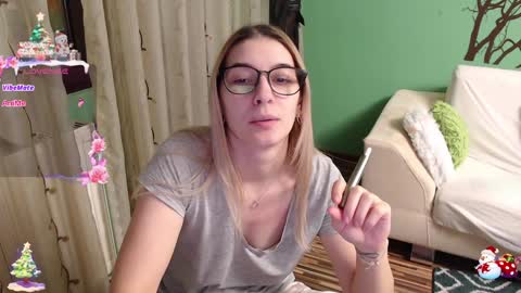 Antonia online show from 12/16/24, 07:04