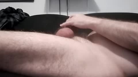 Snapshot of low1_98 chatting on 02/09/25, 06:37 cummin4u online show from 02/09/25, 06:37