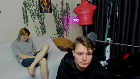 VECTORSTEVEPVT IS OPEN online show from 01/15/25, 09:24