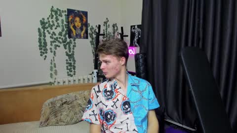 VECTORSTEVEPVT IS OPEN online show from 01/25/25, 05:51