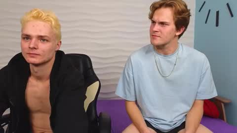 VECTORSTEVEPVT IS OPEN online show from 10/25/25, 01:18