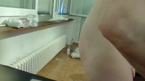 Snapshot of lu25humiliation chatting on 01/10/25, 07:35 lu25humiliation online show from 01/10/25, 07:35