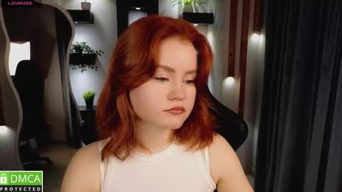 Snapshot of lu_muon chatting on 10/09/25, 01:14 lu_muon online show from 10/09/25, 01:14