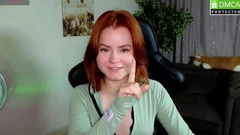 Snapshot of lu_muon chatting on 10/11/25, 01:38 lu_muon online show from 10/11/25, 01:38