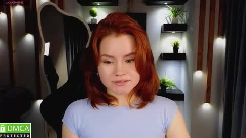 Snapshot of lu_muon chatting on 10/21/25, 01:28 lu_muon online show from 10/21/25, 01:28