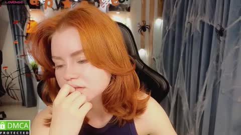 Snapshot of lu_muon chatting on 10/28/25, 01:20 lu_muon online show from 10/28/25, 01:20