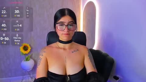 Luana online show from 10/14/25, 12:06