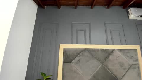 luca_morettii online show from 11/04/25, 12:04