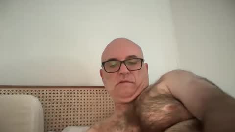 lucas10004 online show from 11/25/25, 02:00