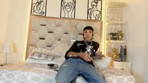 lucas_blaze3 online show from 10/12/25, 09:58