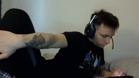 Snapshot of lucasbacon13 chatting on 12/03/24, 09:23 lucasbacon13 online show from 12/03/24, 09:23