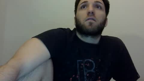 Snapshot of lucasbacon13 chatting on 01/08/25, 12:28 lucasbacon13 online show from 01/08/25, 12:28