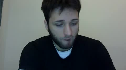 Snapshot of lucasbacon13 chatting on 01/09/25, 07:52 lucasbacon13 online show from 01/09/25, 07:52