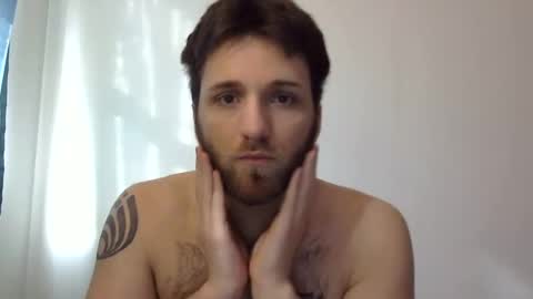 Snapshot of lucasbacon13 chatting on 01/22/25, 07:13 lucasbacon13 online show from 01/22/25, 07:13