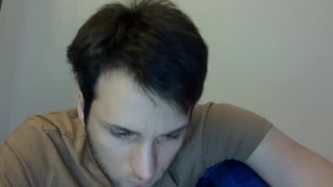 Snapshot of lucasbacon13 chatting on 02/02/25, 11:42 lucasbacon13 online show from 02/02/25, 11:42