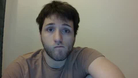 Snapshot of lucasbacon13 chatting on 02/14/25, 12:51 lucasbacon13 online show from 02/14/25, 12:51