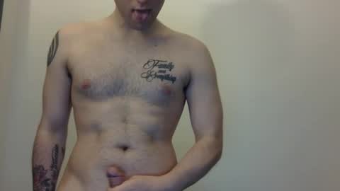 Snapshot of lucasbacon13 chatting on 02/19/25, 12:25 lucasbacon13 online show from 02/19/25, 12:25