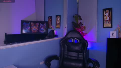 lucascarterr online show from 11/04/25, 04:00