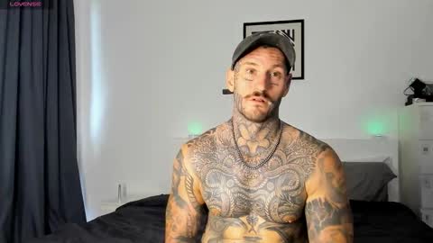 lucasexclusive online show from 11/02/25, 07:11