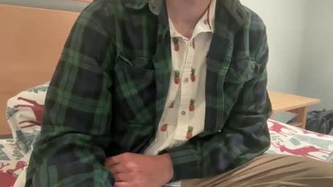 Snapshot of lucca_d123 chatting on 09/14/25, 08:13 lucca_d123 online show from 09/14/25, 08:13