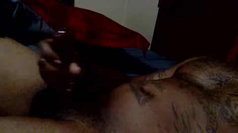 Snapshot of luccianonegraso chatting on 11/15/25, 04:36 luccianonegraso online show from 11/15/25, 04:36