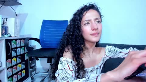 Lucia online show from 01/13/25, 02:07