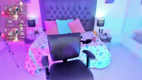 Lucia online show from 10/30/25, 02:57