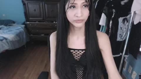 Snapshot of lucia_sky chatting on 02/16/25, 07:05 Lucia online show from 02/16/25, 07:05