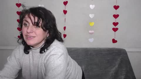 Snapshot of luciami chatting on 02/16/25, 09:04 LuciaMi online show from 02/16/25, 09:04